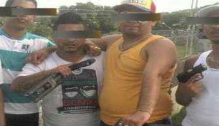 Capturan a 19 miembros, entre ellos un teniente, de la banda sanguinaria 'Tren De Aragua': operaría en Ecuador