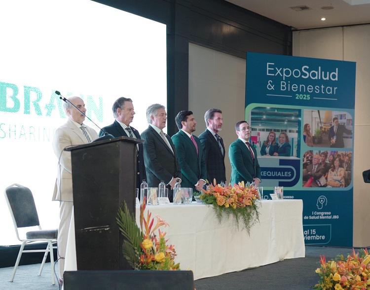 $!Directivos y miembros de la Junta de Beneficencia y ministro de Salud Pública.