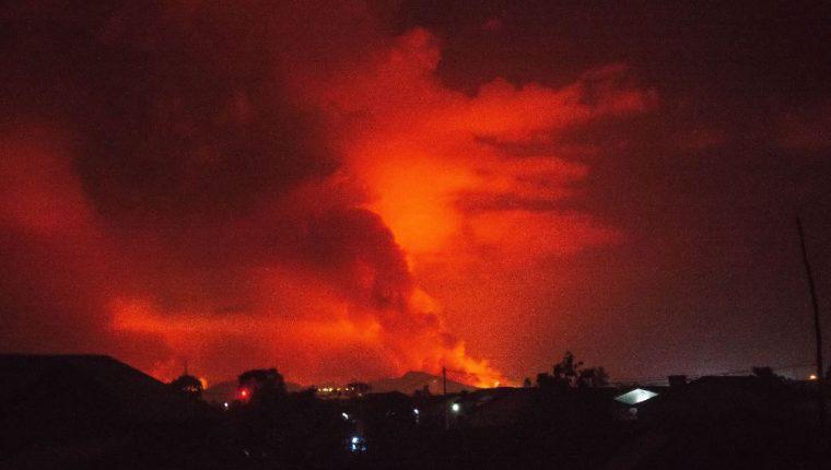 Impactantes imágenes de la erupción del volcán Nyiragongo: ríos de lava causan el pánico en R.D. del Congo
