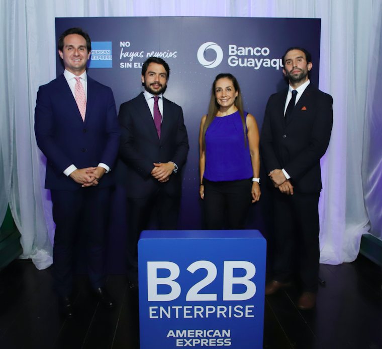 $!En la foto: Fernando Coronel, vicepresidente de Banca Empresas y Cadena de Valor de Banco Guayaquil; Alain Broos, vicepresidente de Tarjetas de Crédito y Débito sería de Banco Guayaquil; Margarita Puente, mánager de Desarrollo de Negocios de American Express de Latinoamérica y René Centeno, director de Desarrollo de Negocios de American Express de Latinoamérica.