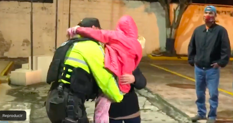 Localizan a niña reportada como desaparecida en Quito, dos personas fueron detenidas