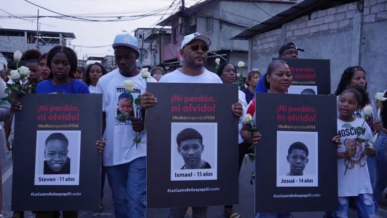 $!Familias de los cuatro menores piden justicia.