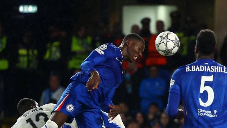 Moisés Caicedo en Champions League.