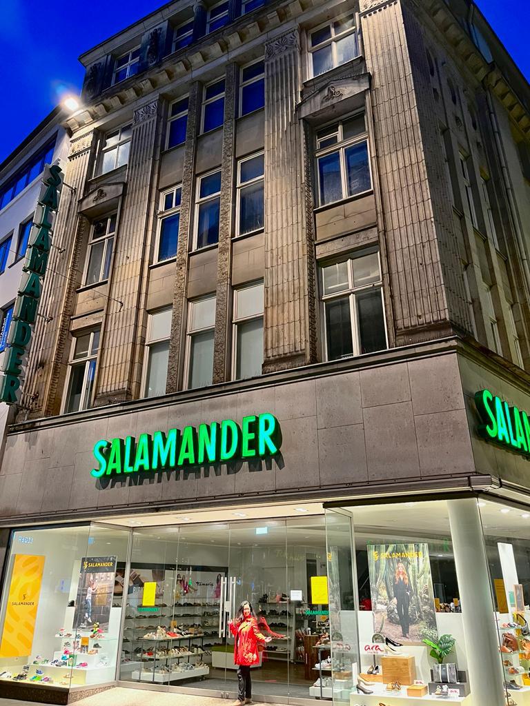 $!El lugar en donde se ubicaba tanto el antiguo consulado de Ecuador en Bremen como la residencia del Cónsul Burbano, cuyo edificio fue bombardeado por Estados Unidos e Inglaterra durante la Segunda Guerra Mundial.