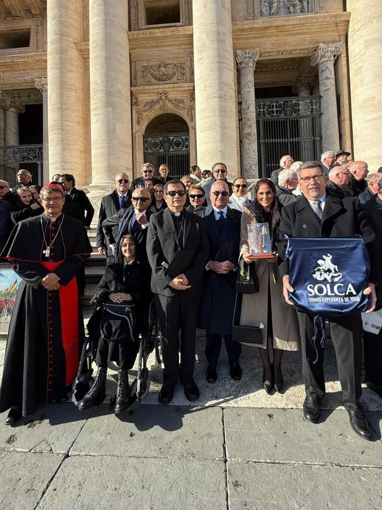 $!La Sociedad de Lucha Contra el Cáncer, SOLCA Matriz, recibió la bendición del Papa León XIV.