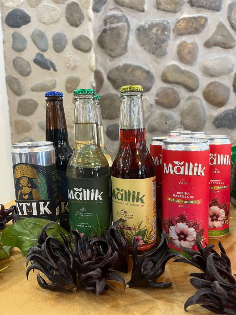 $!Bebidas gaseosas, cervezas y aguas tónicas artesanales de la marca amazónica Atik.