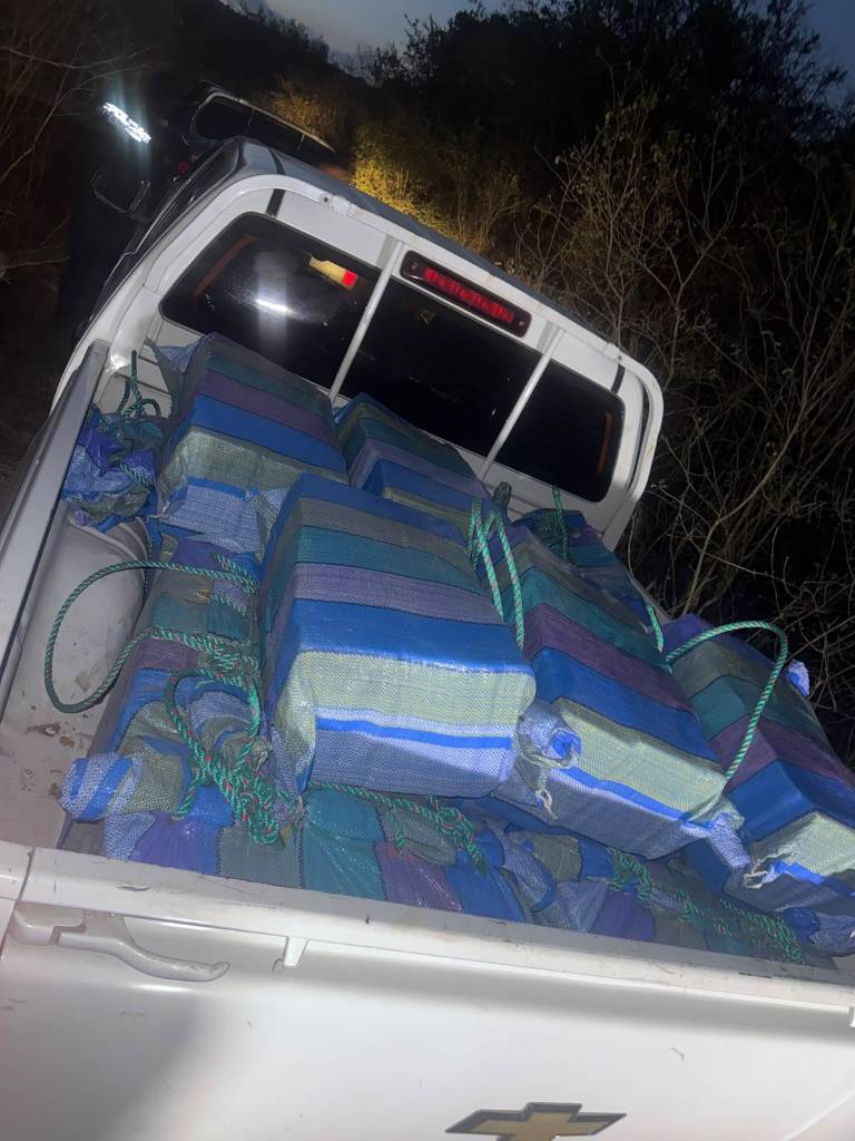 $!Toneladas de cocaína encontradas en Manta.