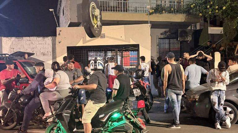 Manabí: agente de la Dinased fue asesinado mientras comía en un restaurante de Rocafuerte