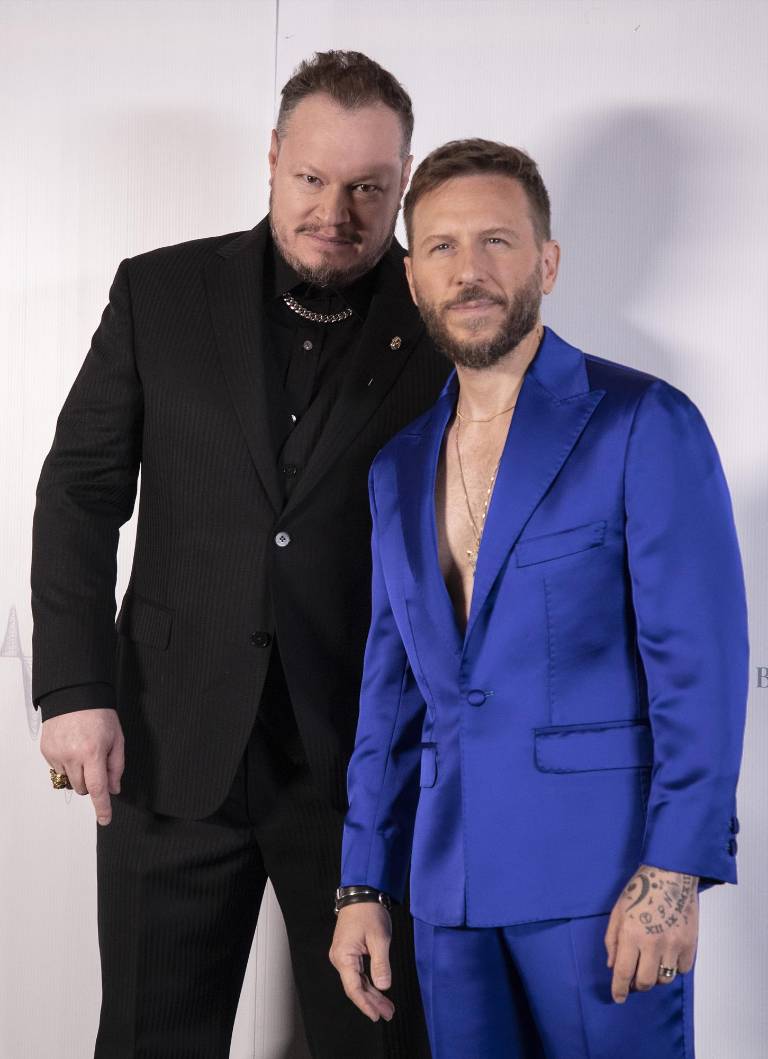 $!Leonel García y Noel Schajris de Sin Bandera hablaron de la violencia contra las mujeres en México. García pidió sentir una gran indignación todo el tiempo ante esta situación que se ha cobrado varias víctimas.