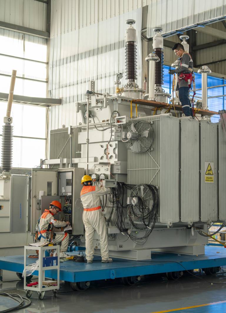 $!En 2021 la empresa inauguró el primer Laboratorio de pruebas de potencia en Ecuador, desde donde controlan sus equipos y el de terceros, si así es requerido.