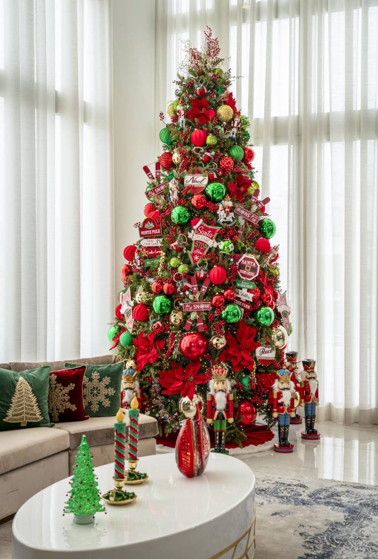 $!Árbol decorado por Michelle Coronel.