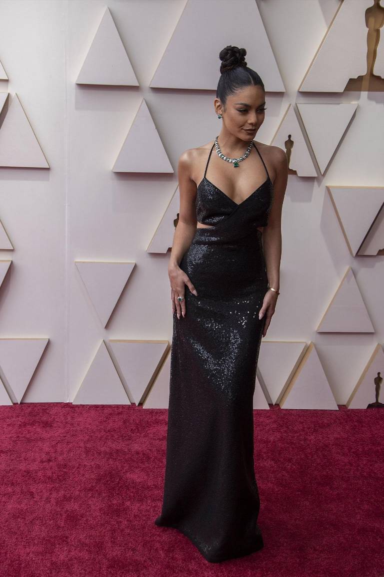 $!La actriz Vanessa Hudgens posa en la alfombra roja a su llegada a la entrega de los Premios Óscar hoy, en el Teatro Dolby de Los Ángeles, California (EE.UU.). EFE/ Javier Rojas