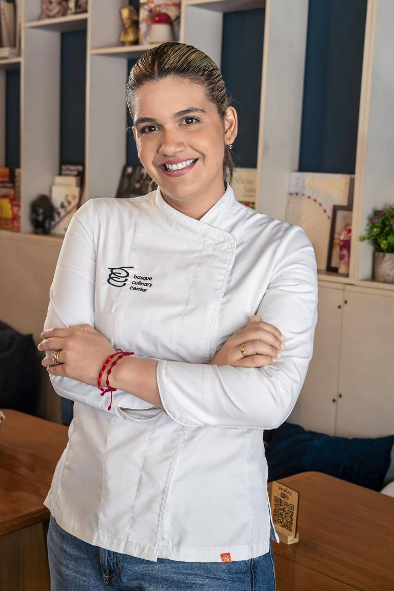 $!La chef ecuatoriana Raquel Ochoa posa en su restaurante Lobo de Bosque.
