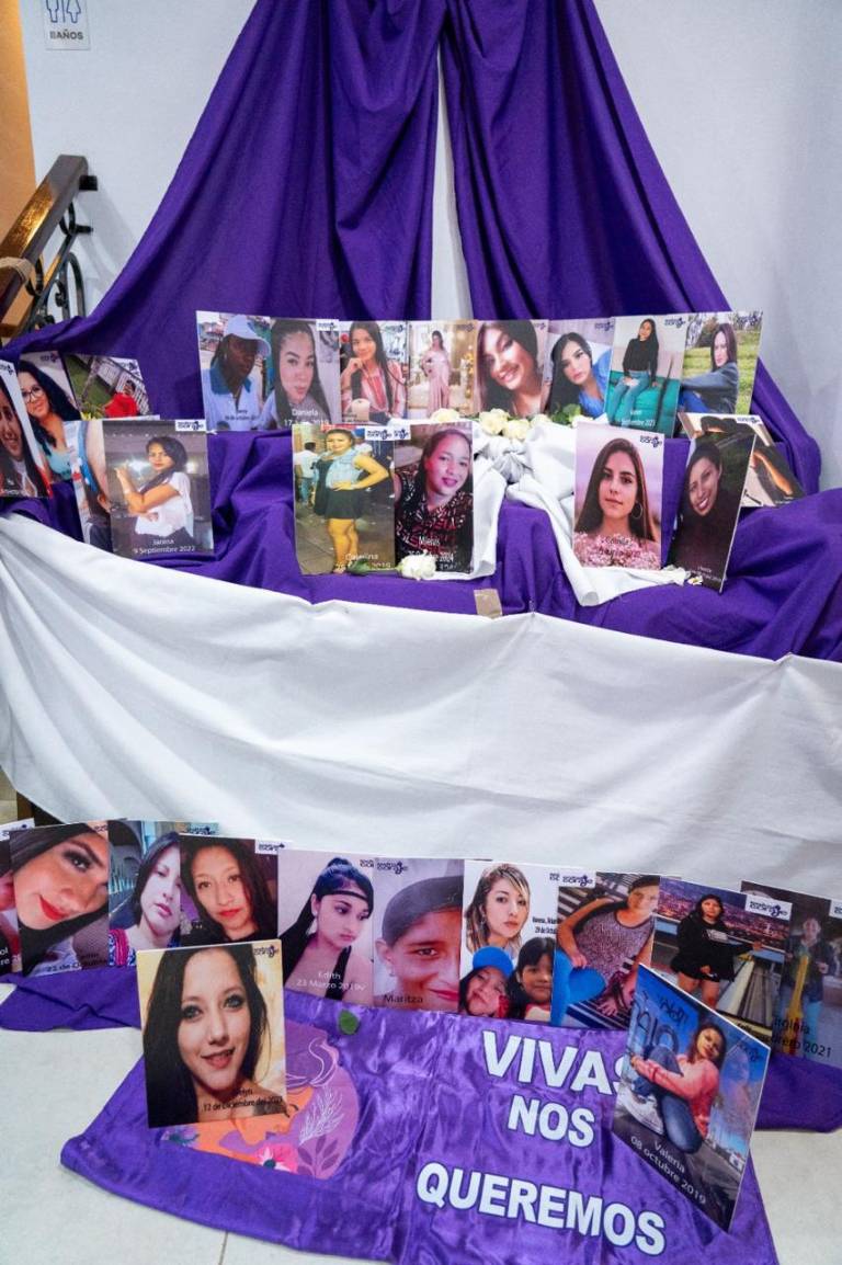 $!Estas mujeres no hacen plantones sino altares para visibilizar sus historias.