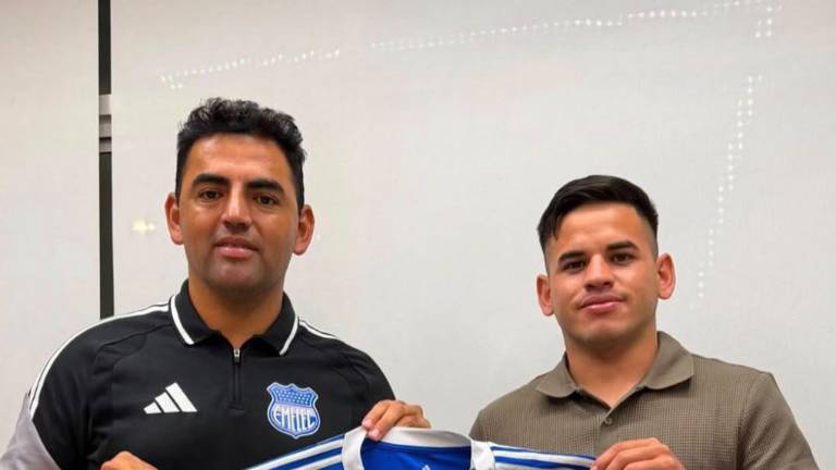 Emelec oficializa el fichaje del paraguayo Teodoro Arce para reforzar su ataque