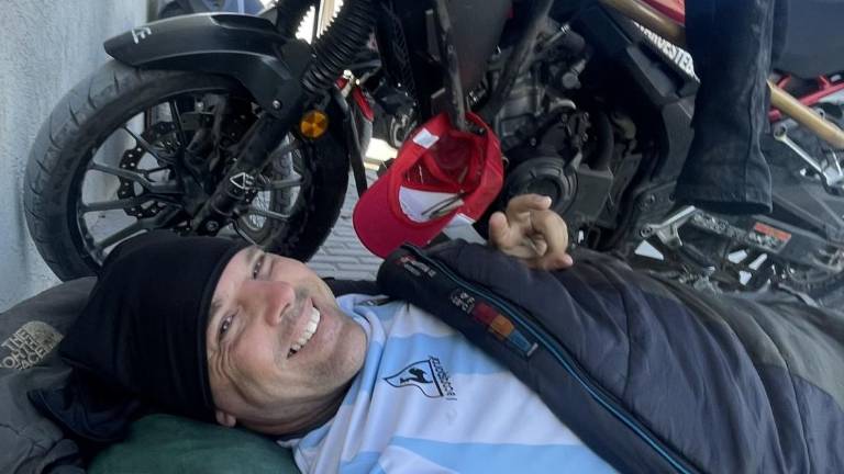 Álvaro Esteban guayaquileño que emprendió el viaje de su vida en plena pandemia.