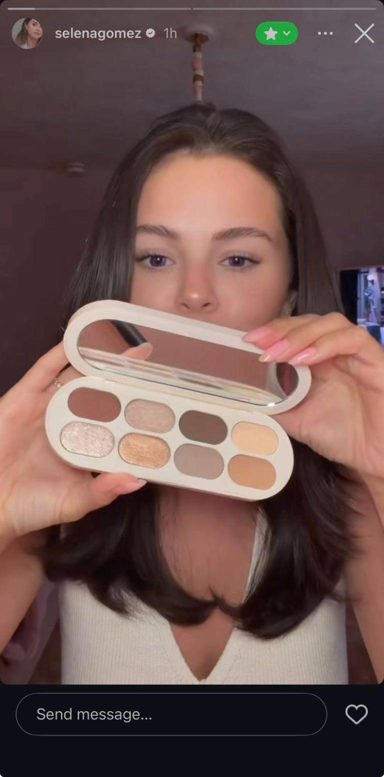 $!Fanáticos de la cantante mostraron su emoción al notar que la artista los agregó a su lista privada.