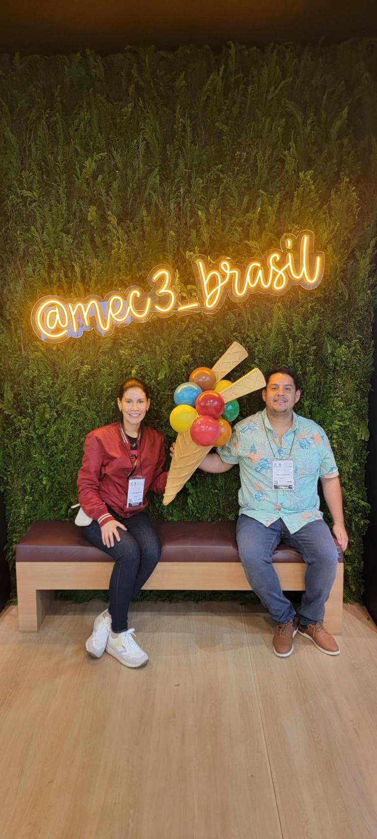 $!Marco y su esposa Valeria Bellettini (Gerente Comercial de Pop 2go!) en la feria Expoalimentaria Fispal, Brasil.