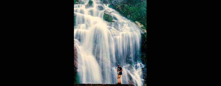 $!En la vía a Podocarpus de Zamora hay varias cascadas que se pueden disfrutar, la más impresionante de todas es el “Velo de la Novia”.