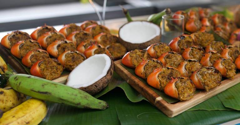 $!Imagen de carapachos de cangrejo rellenos, una de las propuestas gastronómicas que ofrecerá el hotel Wyndham Guayaquil.