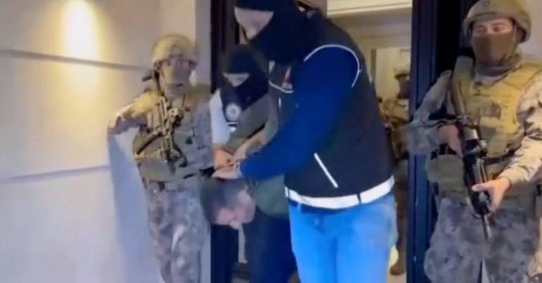 $!El momento de la captura de Dritan Rexhepi en Turquía.