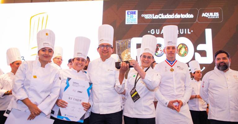 $!Imagen dónde se puede ver a los ganadores de la competencia Bocuse d'Or que irán a la final contionental de esta competencia a realizarse en Estados Unidos, antes de la final que se llevará a cabo en Francia.