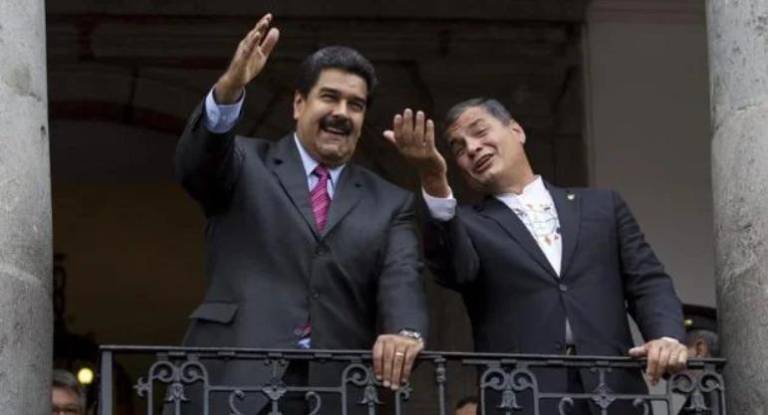 $!Rafael Correa y Nicolás Maduro, en el Palacio de Gobierno de Quito, en septiembre de 2015.