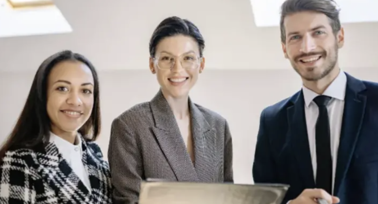 $!Trabajos disponibles en Ecuador.