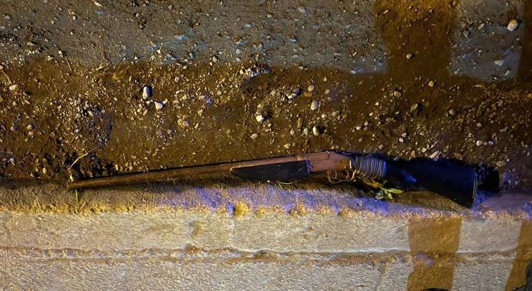 $!Arma larga que portaba uno de los tres sujetos.