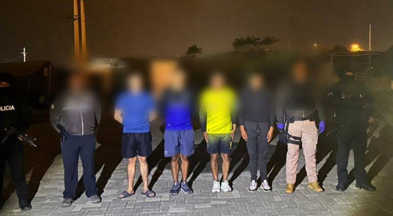 $!Fotografía que muestra a varios de los detenidos en el marco del operativo interprovincial.