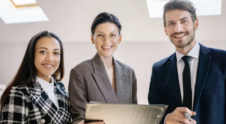 $!Trabajos disponibles en Ecuador.