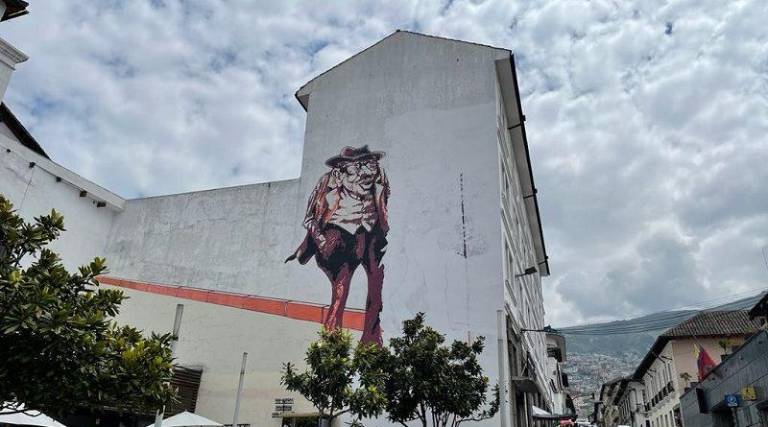 $!Borran icónico mural 'Los Jubilados' en Quito; Municipio explica el motivo