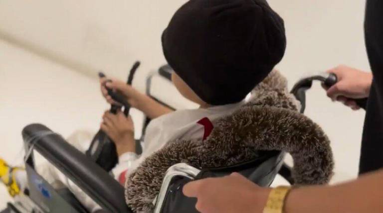 $!Antes de descubrir que padecía cáncer, el pequeño soñaba con ser un jugador de fútbol y practicaba regularmente.