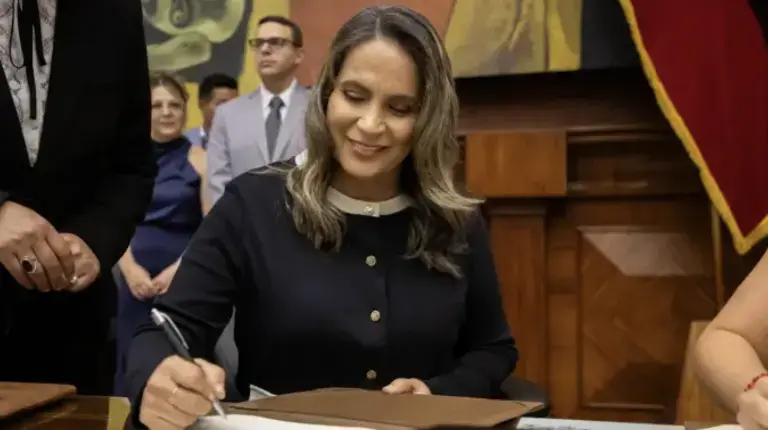 $!Alexandra Villacís desiste de la lucha por la Judicatura.