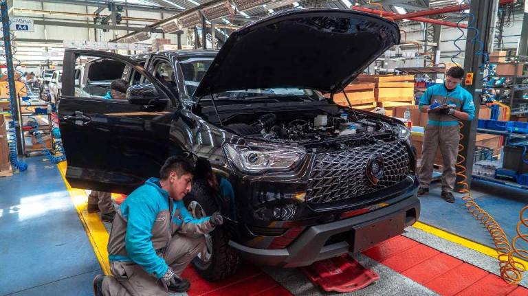 $!La planta de Ciauto de Amabacar ensambla 50 vehículos diarios. Sus unidades tienen un 23% de componentes de fabricación local.