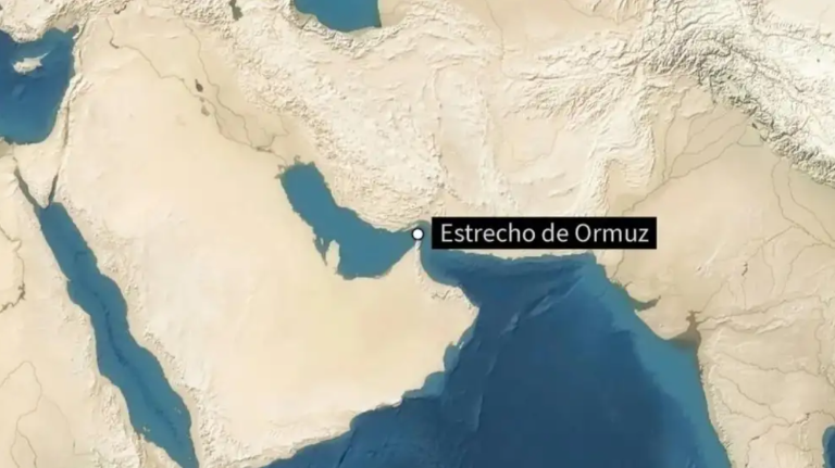 $!Por el estrecho de Ormuz transita aproximadamente el 20 % del crudo mundial transportado por vía marítima.