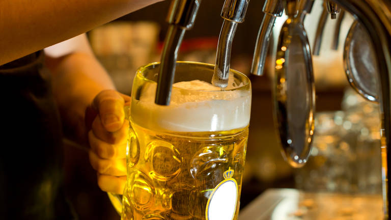 La cerveza ayuda a tener una sociedad estable, según científicos