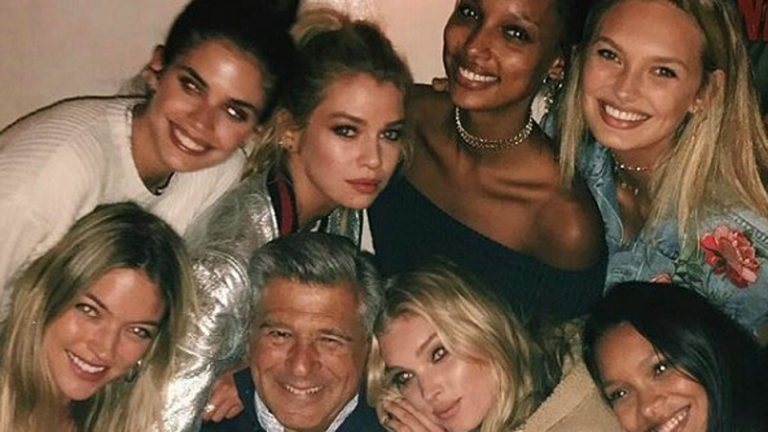 Polémica en Victoria's Secret tras fichaje de modelo transgénero