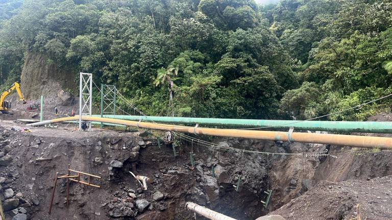 Retoman bombeo de crudo en oleoducto de Ecuador tras casi una semana detenido