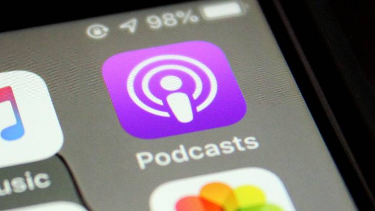 $!El consumo de podcasts en español sigue al alza, donde el año pasado más del 53 % de la población online consumió este tipo de contenidos.