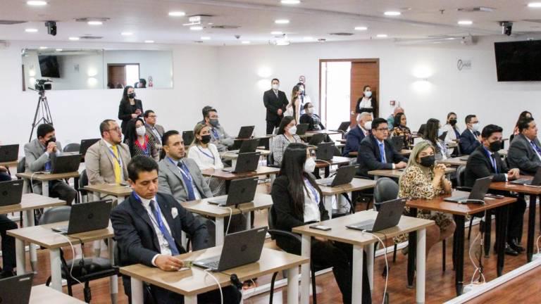 $!La prueba teórica fue una parte fundamental del proceso de selección. Otro componente fue el psicológico. Los responsables defienden la idoneidad de cada uno de los pasos.