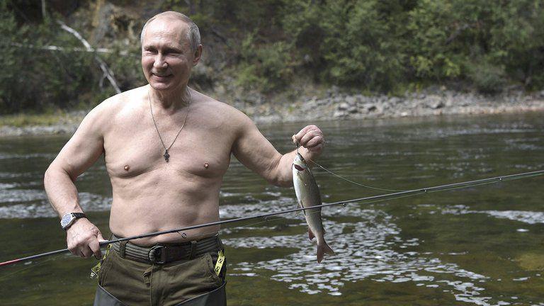$!La respuesta de Putin a las mofas de los líderes del G7 por sus fotos sin camisa.
