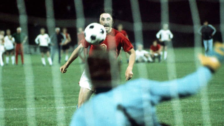 40 años del legendario penalti de Antonin Panenka