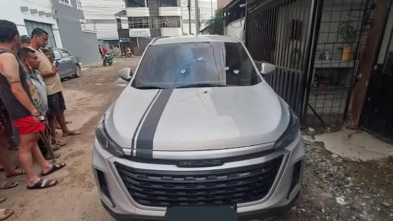 $!Automóvil en el que se encontraba la pareja.