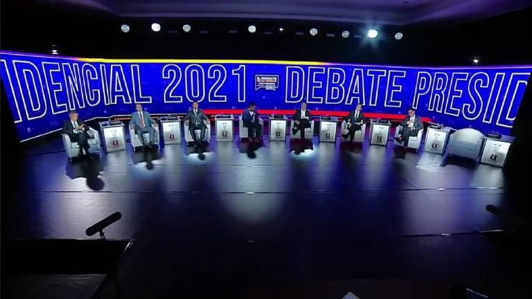 12 verificaciones del debate presidencial: Lo cierto, lo falso y las imprecisiones en los discursos de los candidatos