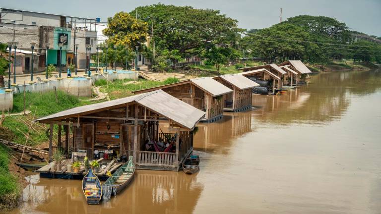 Babahoyo: el barrio flotante que busca resistir al tiempo y superar la pobreza histórica