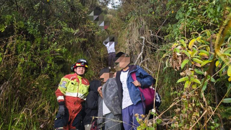 $!Rescate de niños en el volcán Pichincha.