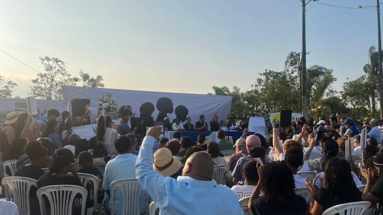 $!Marcha por aniversario de la desaparición de los cuatro niños de Las Malvinas.