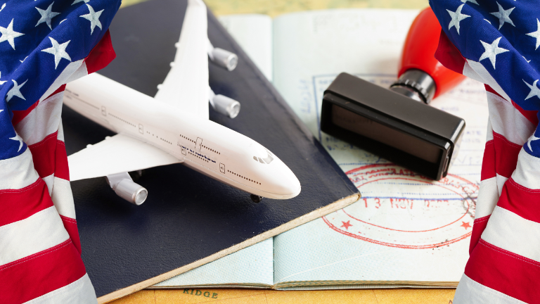 Parole humanitario en EE. UU. costará USD 1.000: quién debe pagarlo y desde cuándo