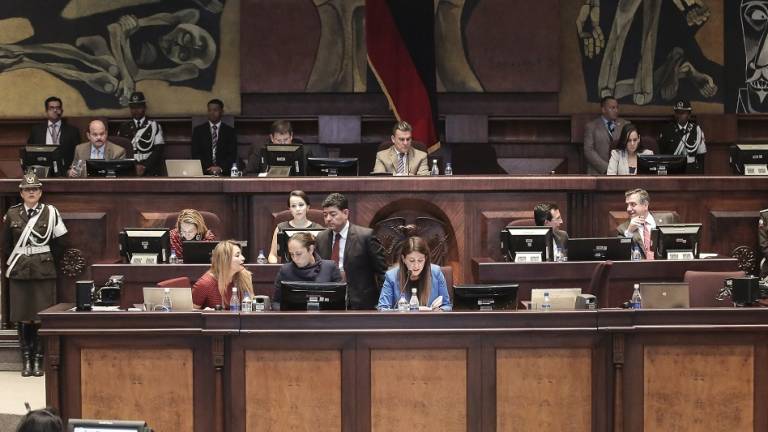 Pleno de la Asamblea revisará tres temas en primera sesión